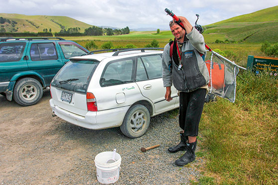Scoop netting is an effective way to fish fast flowing river mouths at locations such as the Hurunui.