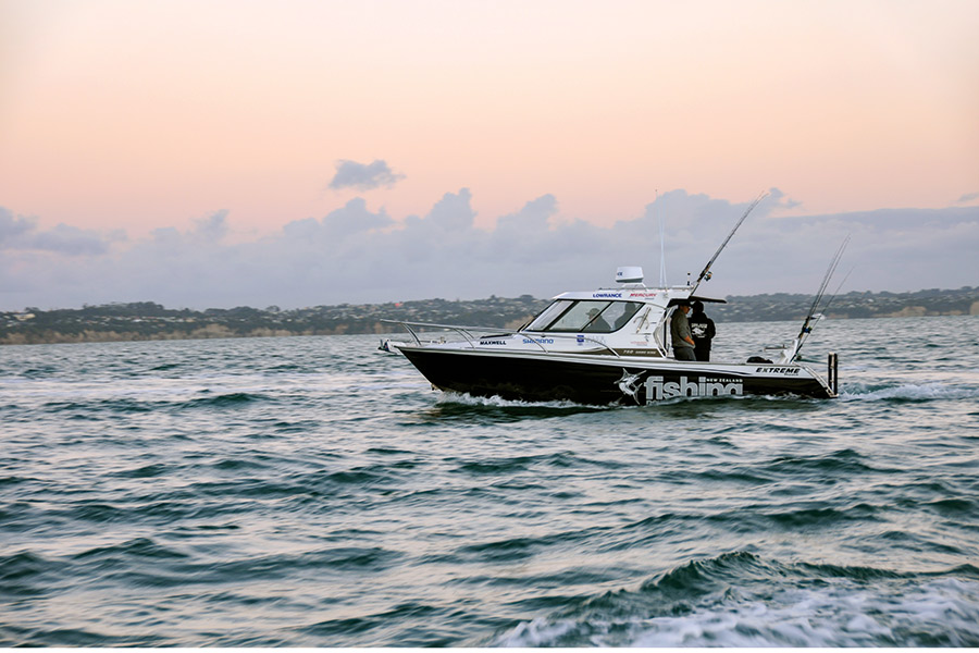 The NZ Fishing News team out of bed early to make the most of the dawn bite.