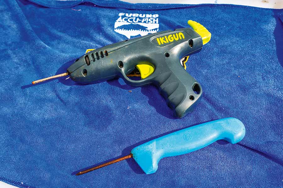 The Essential Lure Fishing Tools The Fishing site