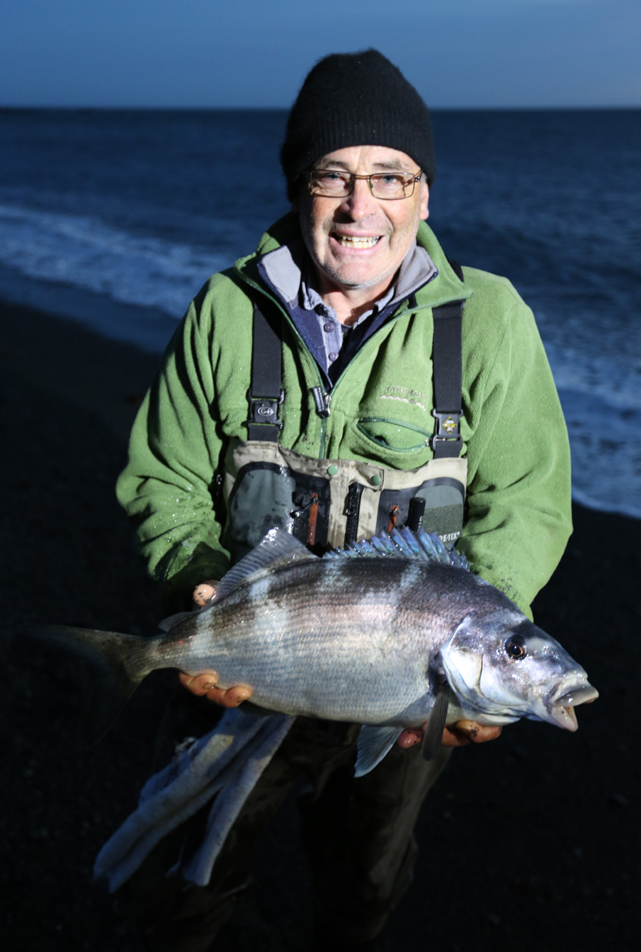 Four top baits for surfcasting - The Fishing Website