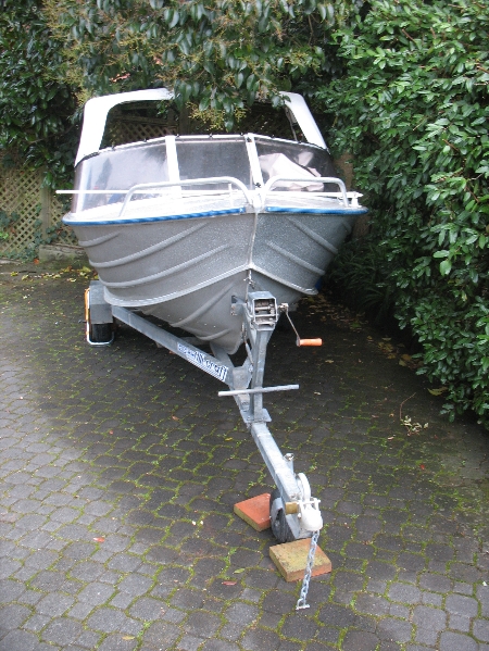 New middle perspex windscreen... - The Fishing Website : Discussion Forums