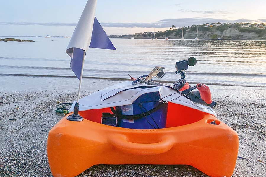 Darren's Wettie float boat all set up ready for the night dive.