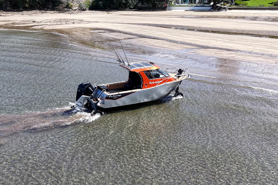Fin Chaser Amphibious 600HTA & 700HTA Electric Review - The Fishing Website