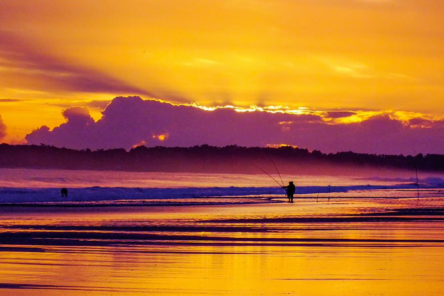 Surfcasting 90 Mile Beach - Jim O'Brien