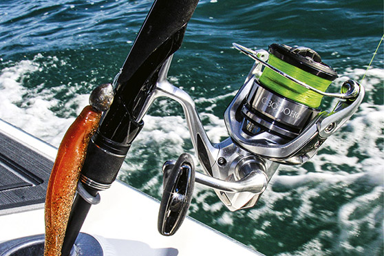 Shimano Stradic C3000HG Reel Review - The Fishing Website
