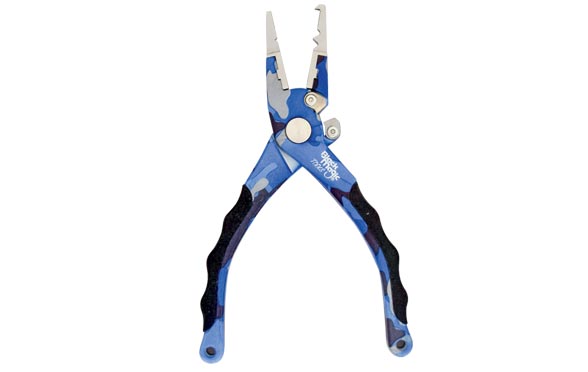 Black Magic Tackle Compact pliers